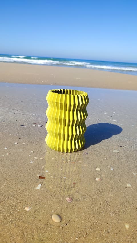 Vase mit organischer Flossen-Struktur, PrintHero