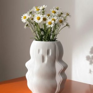 Verspielte Vase in Gespensterform mit gerippter Struktur, PrintHero