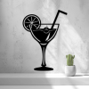 2D-Wandbild eines Cocktailglases mit Strohhalm und Zitrusscheibe, PrintHero