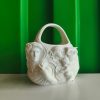Handtasche mit klassizistischem Reliefmotiv im Stile der Renaissance, PrintHero