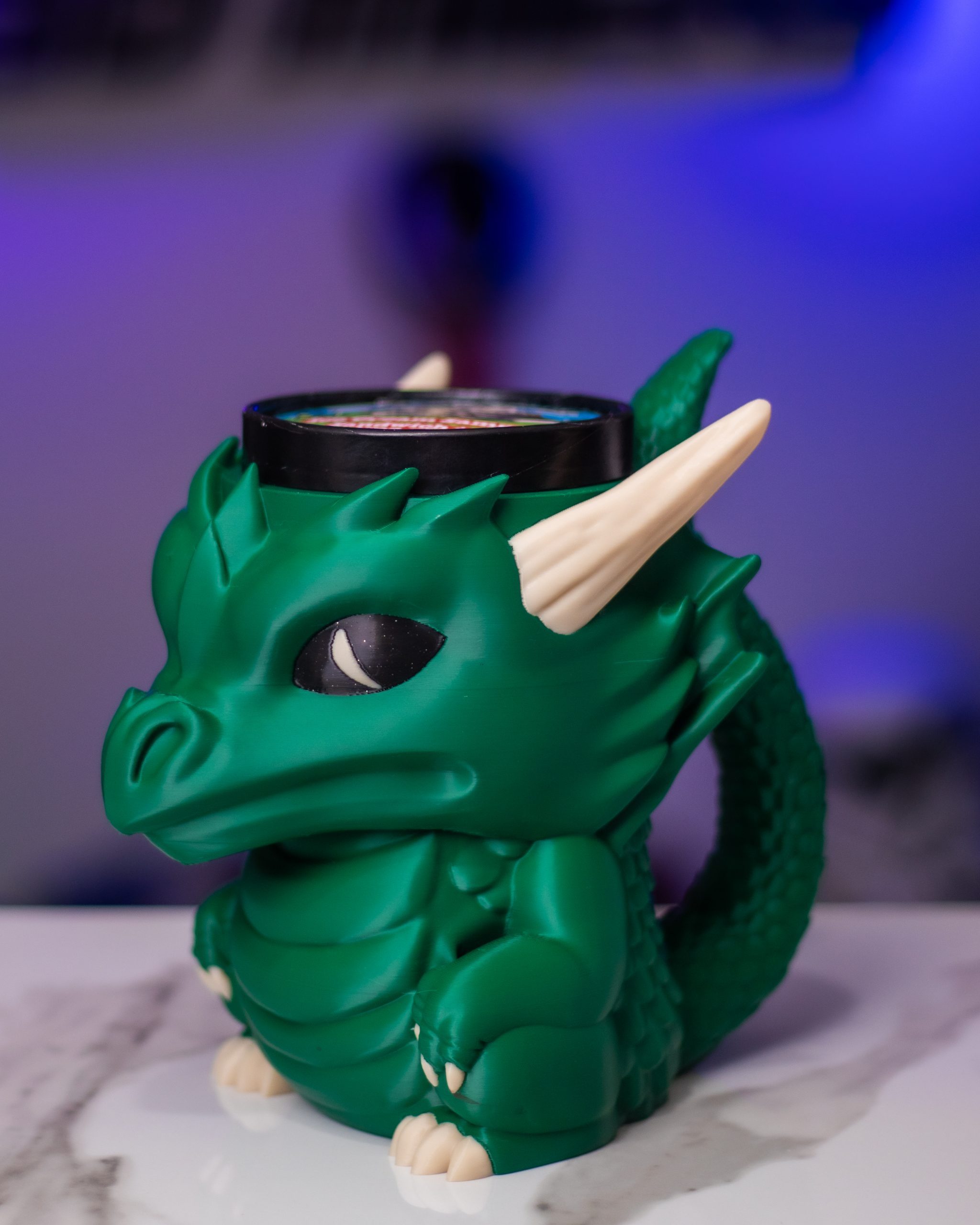 Drachen-Eisbecherhalter Detailansicht