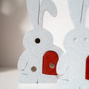 Magnetisches Hasenpaar mit Herz, teilbar in Kühlschrankmagnete, PrintHero