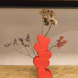 Vase aus fünf gestapelten Herzformen für Trockenblumen, PrintHero