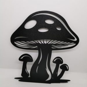 2D-Wandbild einer Fliegenpilz-Gruppe im Scherenschnitt-Stil, PrintHero