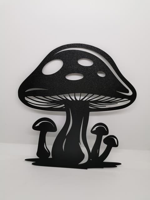 2D-Wandbild einer Fliegenpilz-Gruppe im Scherenschnitt-Stil, PrintHero
