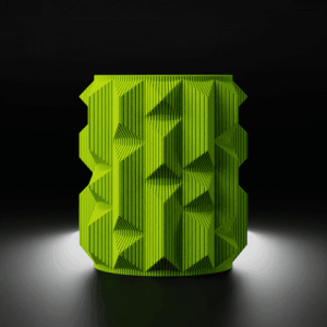 Vase mit facettierter, geometrischer Oberflächenstruktur, PrintHero