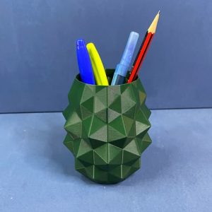 Stiftebecher mit facettierter Low-Poly-Struktur, PrintHero